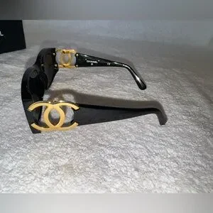 CHANEL | Accessories | Chanel Black Sunglasses With Cc Gold  display picture 2